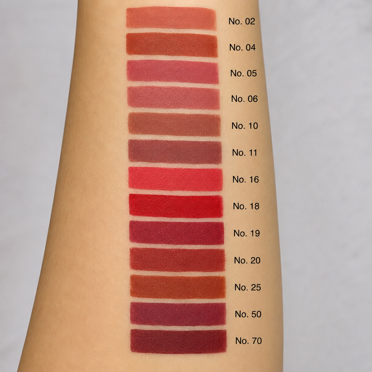 Nior No Transfer Matte Lipstick (2.8g)