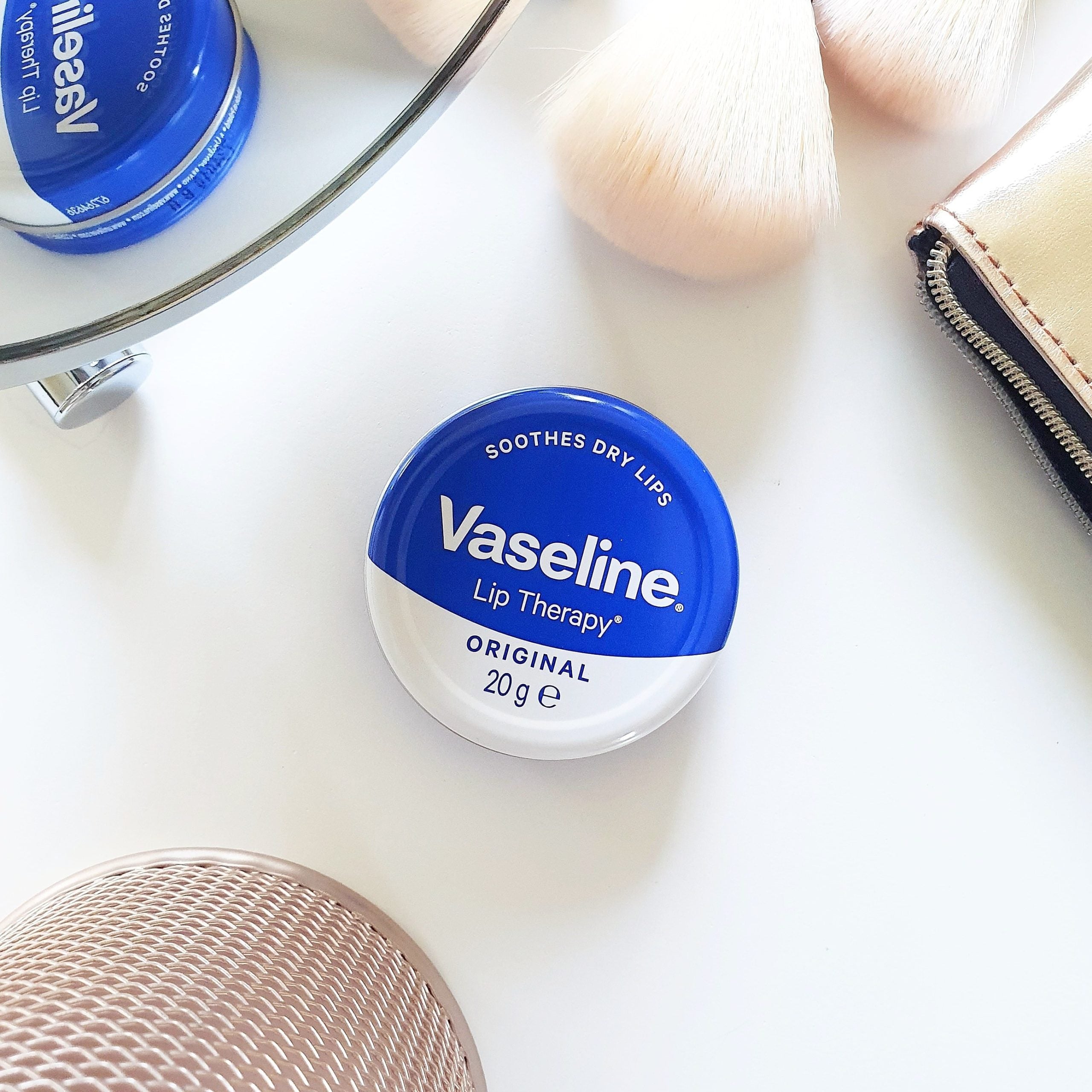 Vaseline Lip Therapy – Original (20gm)