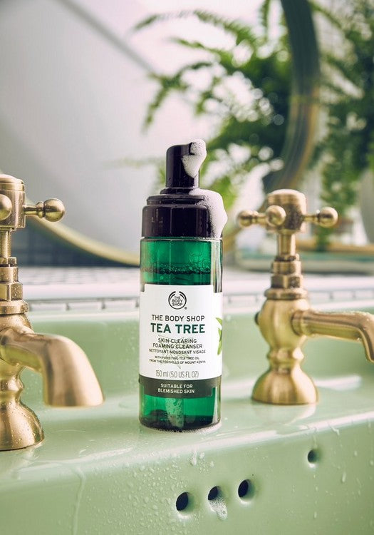 The Body Shop Tea Tree Skin Clearing Foaming Cleanser (150ml)